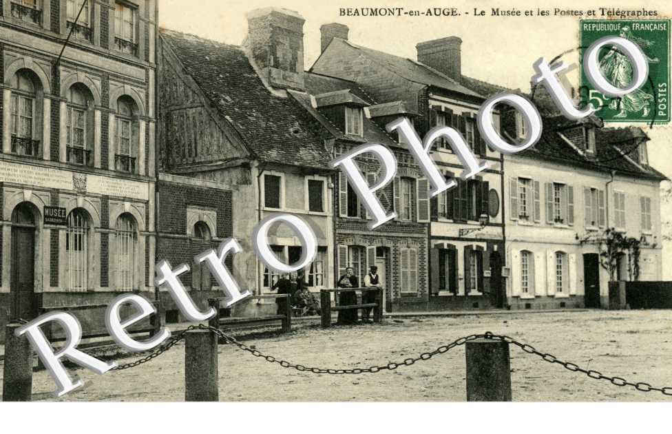 le musee et les postes et telegraphes