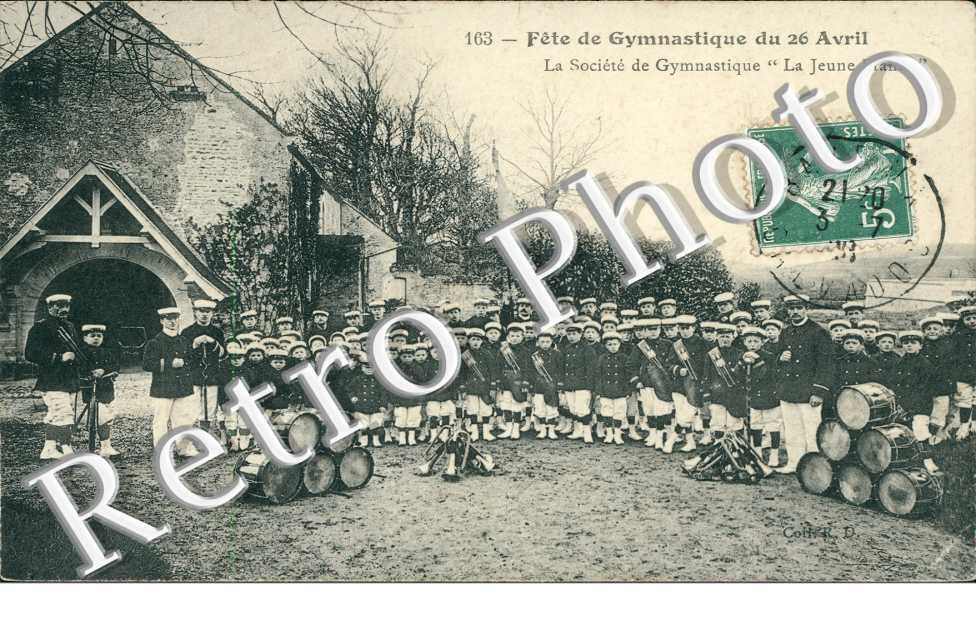 fete de gymnastique du 26 avril, la societe de gymnastique "la jeune France"