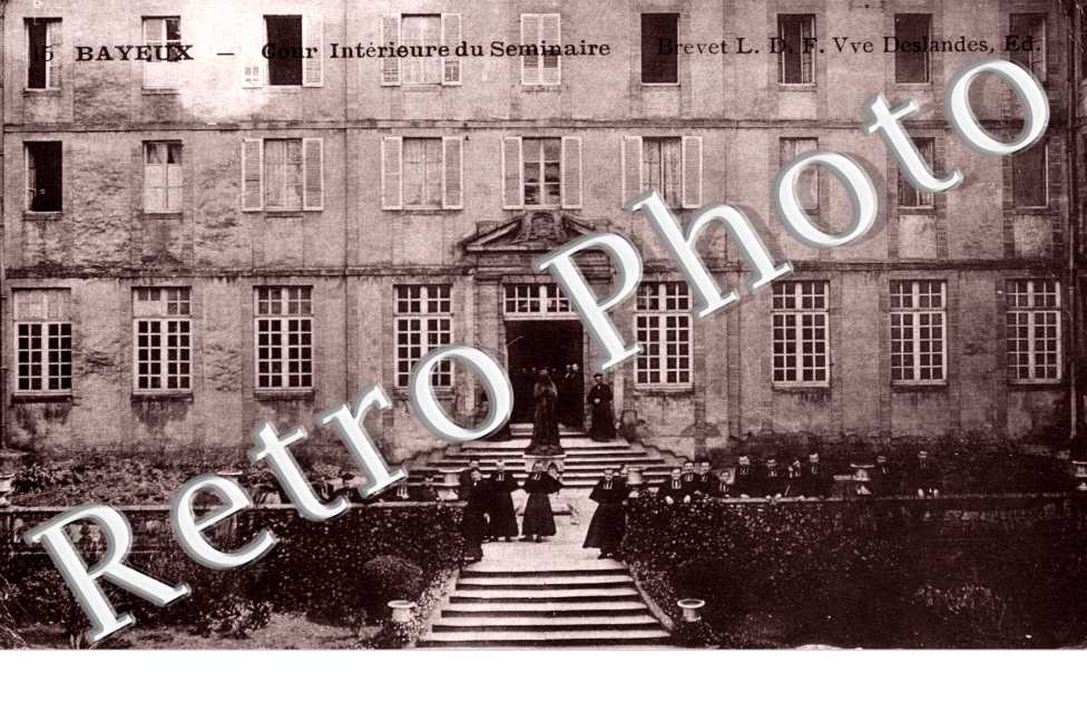 cour interieure du seminaire
