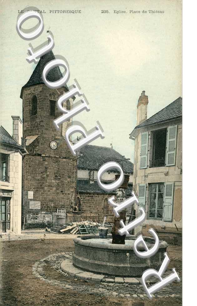 eglise, place de Thiezac