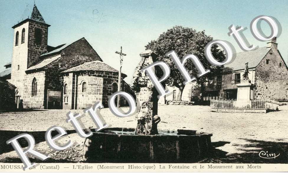 l'eglise la fontaine et le monument aux morts