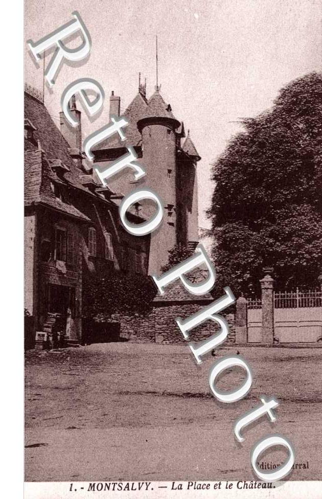 le chateau  et la place