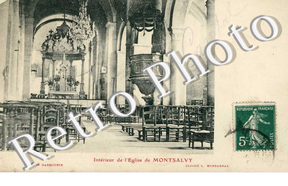 Interieur de l'eglise