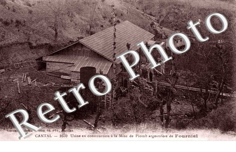 usine en construction a la mine de plomb argentiere de Fournial