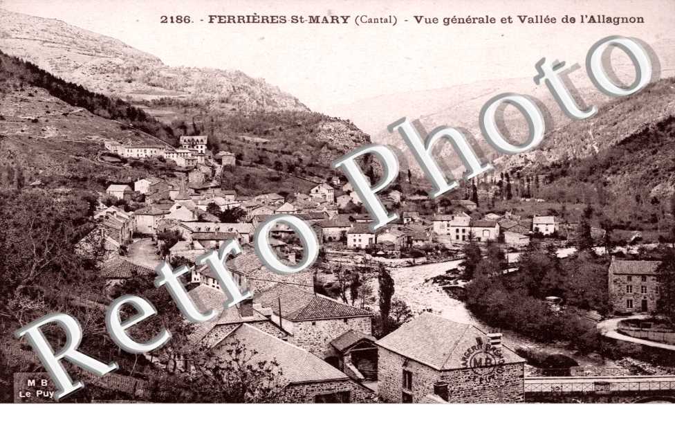 Vue generale et vallee de l'Alagnon