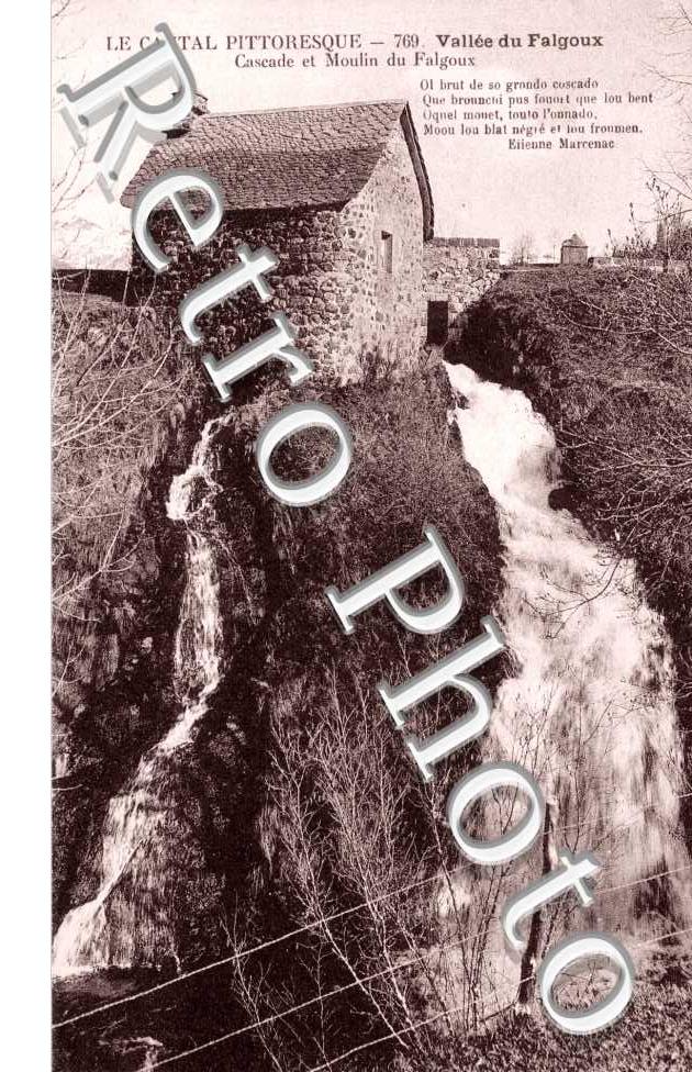 Cascade et moulin
