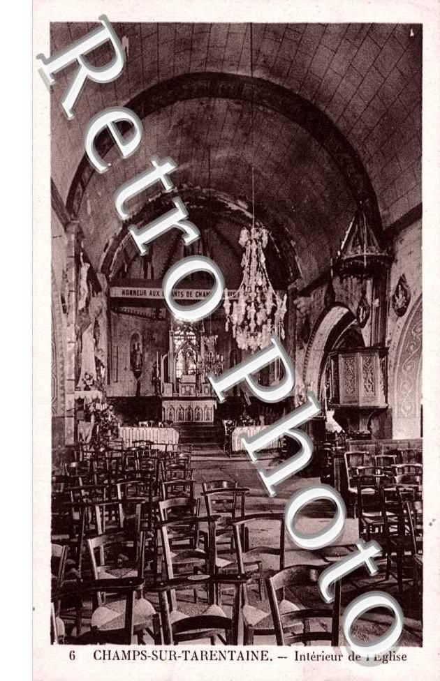 Interieur de l'eglise