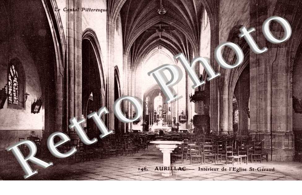 Interieur de l'Eglise saint Geraud