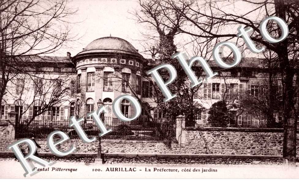 la Prefecture, cote des jardins