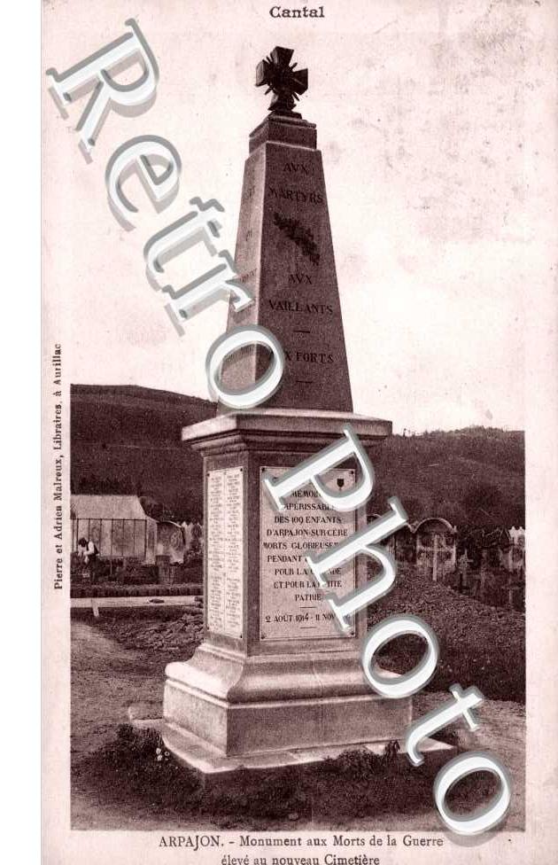 Monument aux morts eleve au nouveau cimetiere