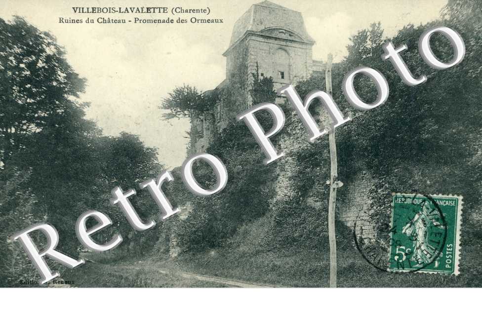 Ruines du Chateau Promenade des Ormeaux
