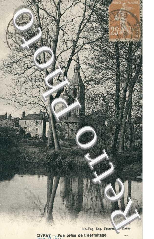 Civray - Vue Prise de l'Hermitage