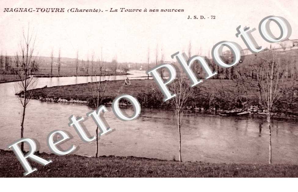 La Touvre a ses sources