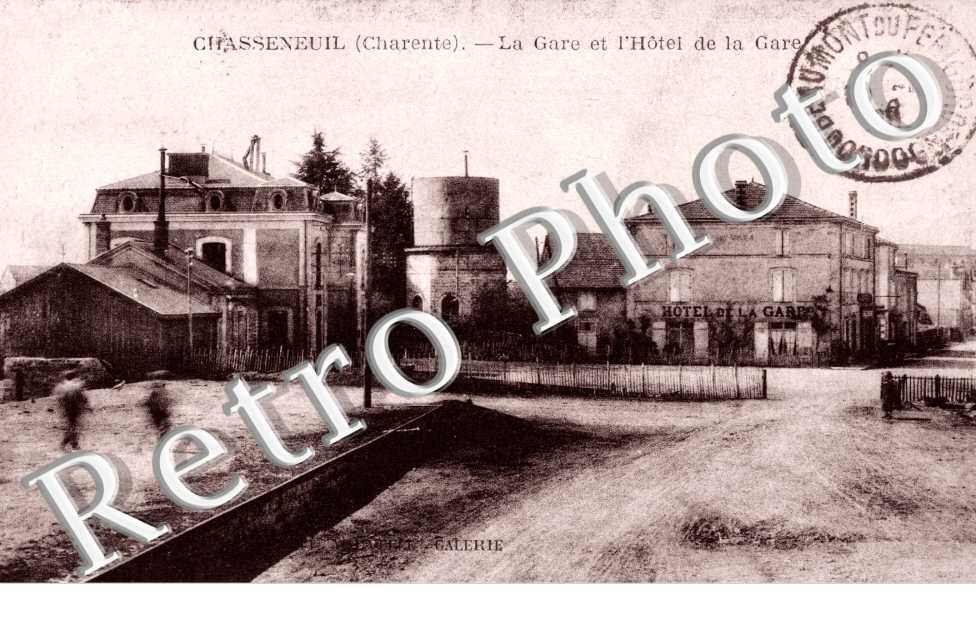La gare et l'hotel de la gare