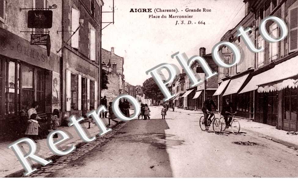 grande rue, place du Marronnier