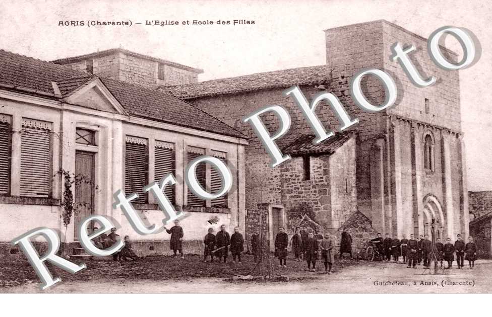 Eglise et Ecole des Filles