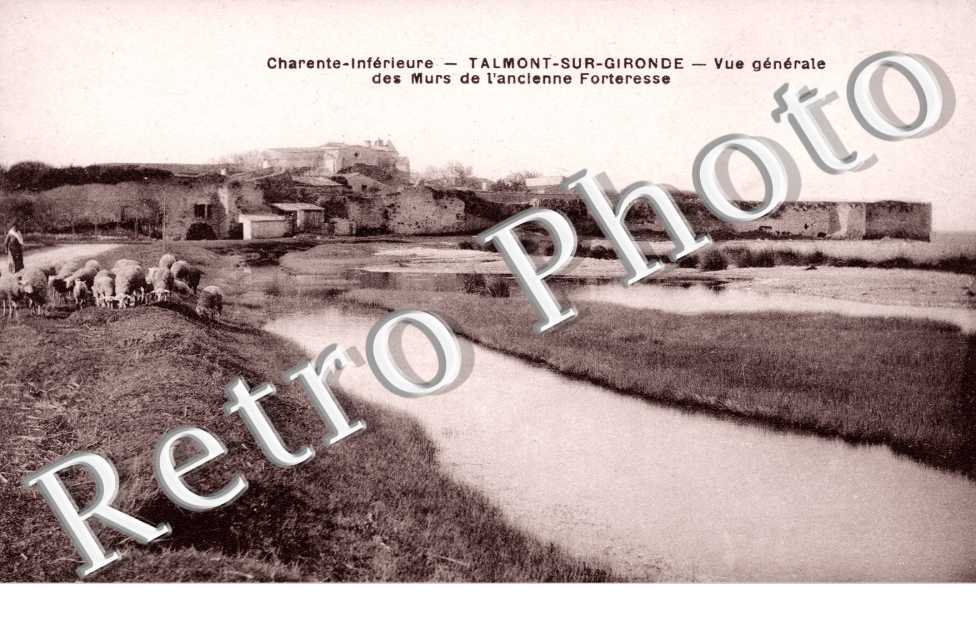 Vue generale et des Murs de l'Ancienne Forteresse