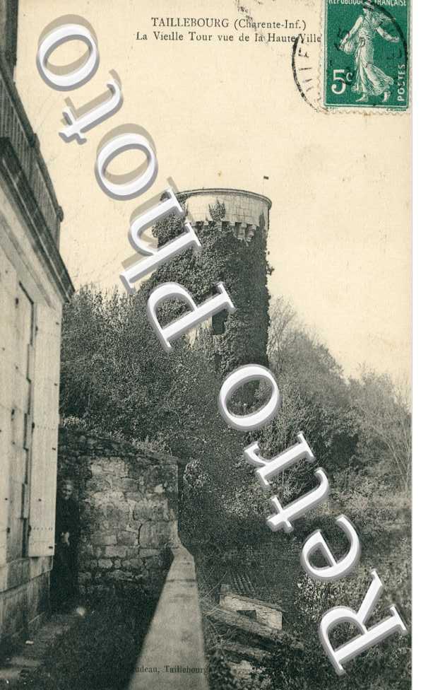 La Vieille Tour du Chateau