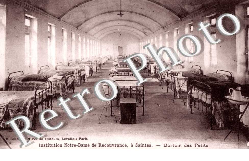 Institution Notre-Dame de Recouvrance, Dortoir des Petits