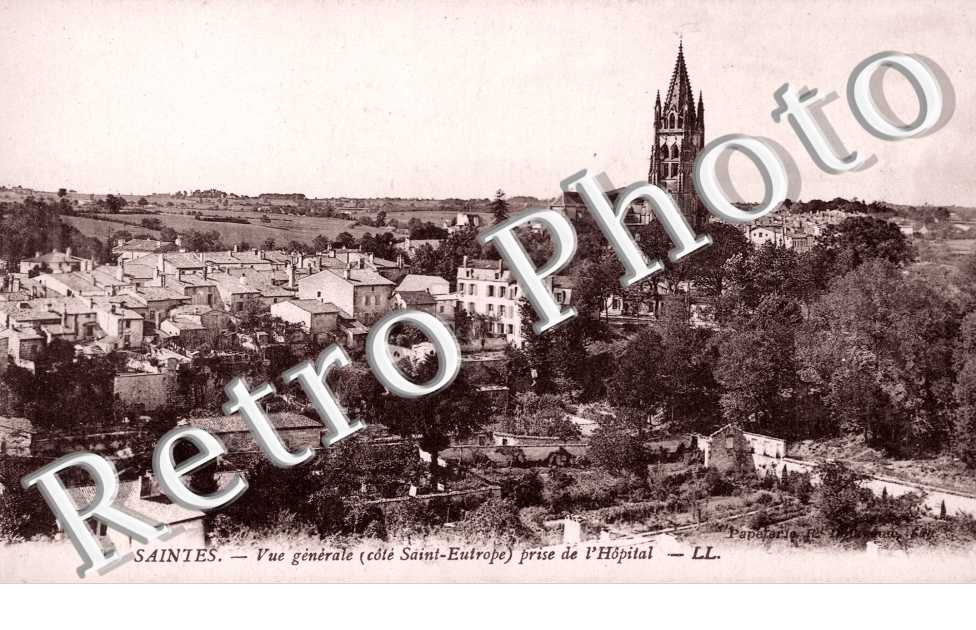 Vue Generale prise de l'Hopital
