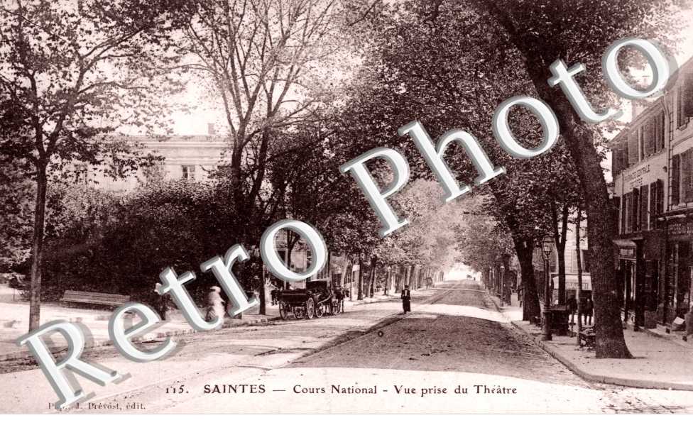 Cours National, Vue prise du Theatre