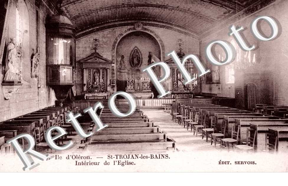 Interieur de l'Eglise