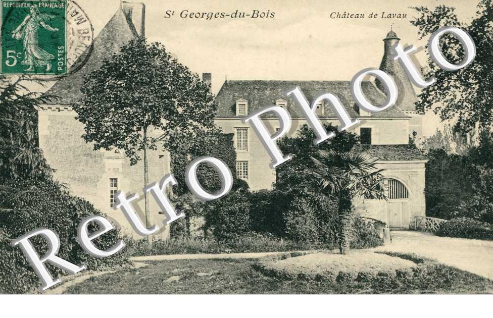 chateau de Lavau