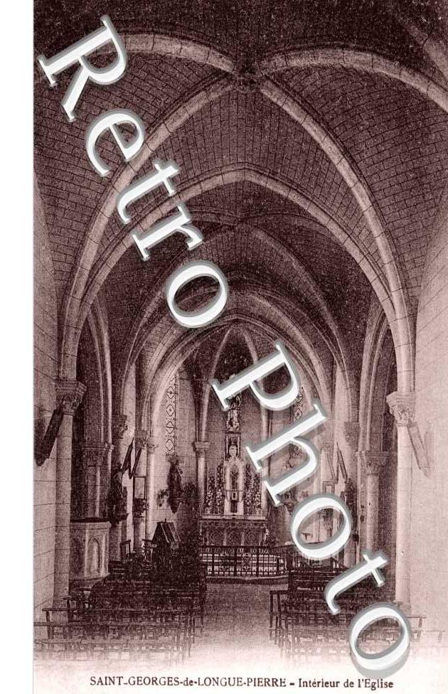 Interieur de l'eglise