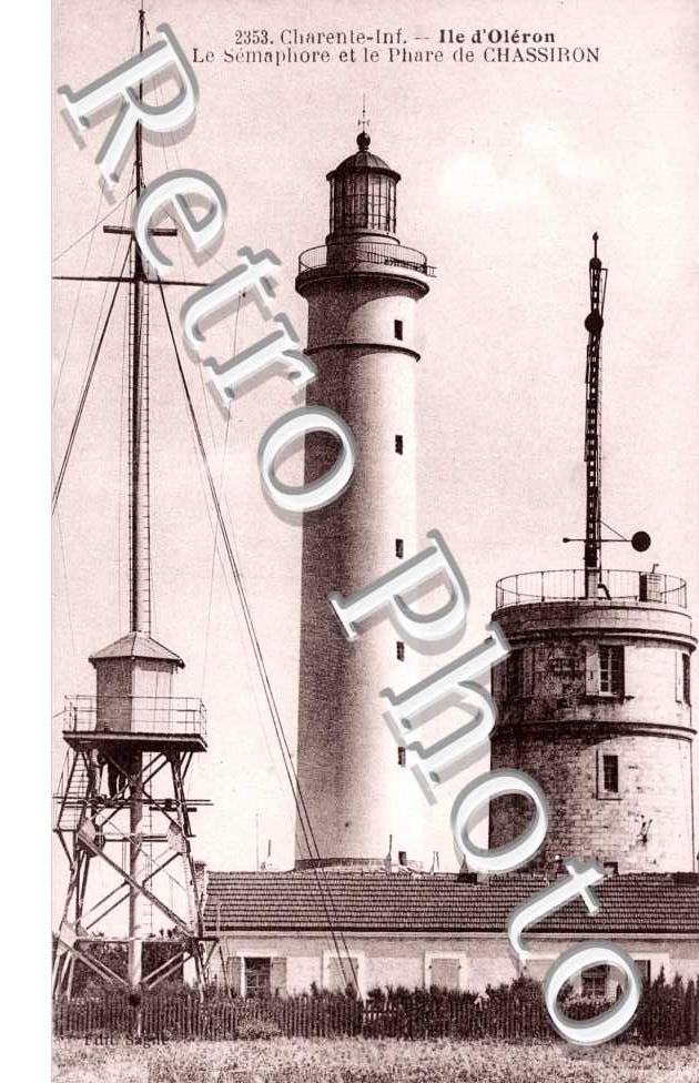 Le sémaphore et le phare de Chassiron