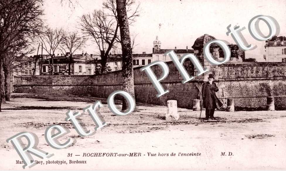 Vue hors de l'Enceinte