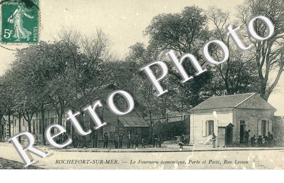 le Fourneau economique, Porte et Poste, Rue Lesson