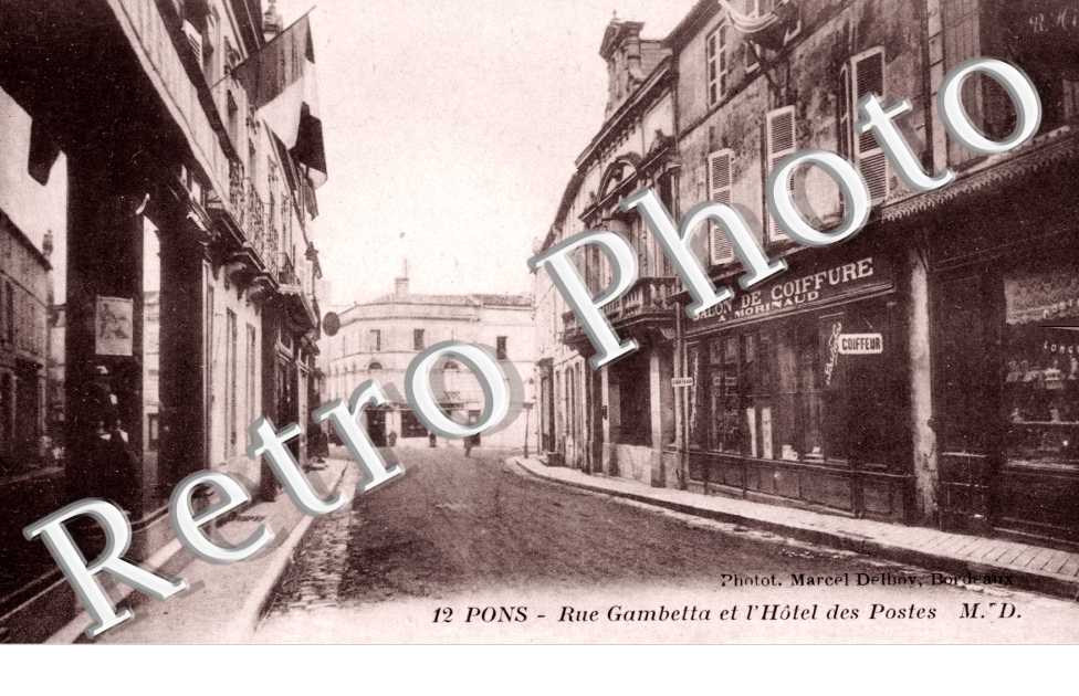 rue gambetta et l'hotel des postes
