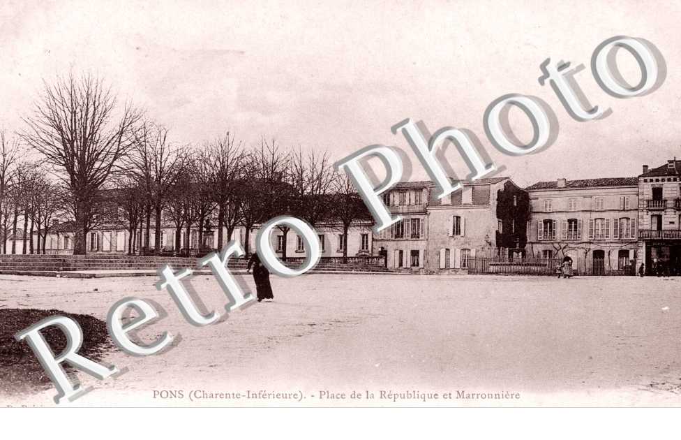 Place de la Republique et Marroniere