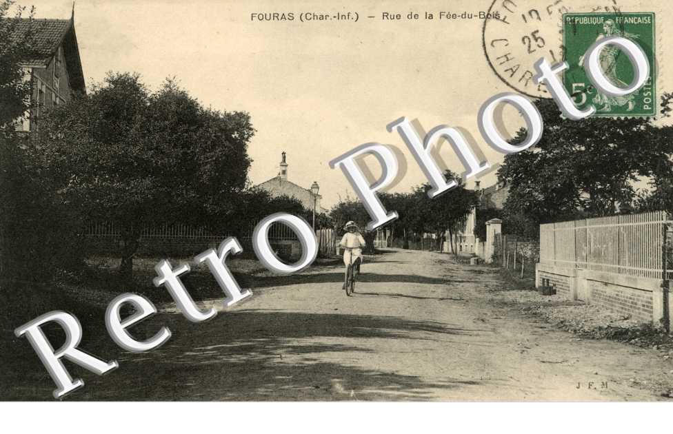 Rue de la Fee du Bois