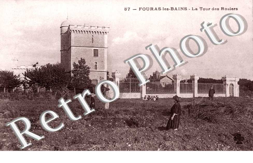 La tour des Rosiers