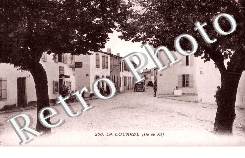 Une Rue (Ile de Ré)