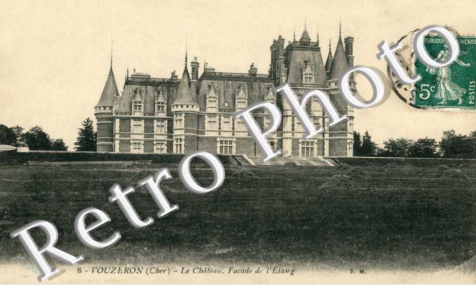 Le Chateau - Façade de l'Etang