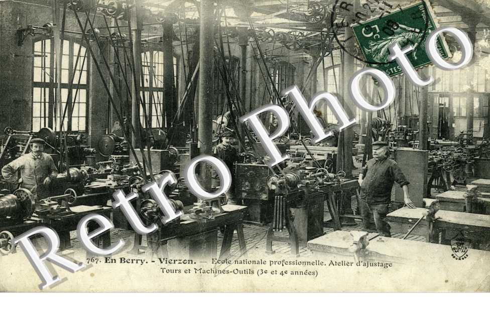 Ecole Nationale Professionnelle - Atelier d'ajustage