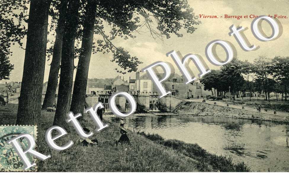 barrage et champ de foire
