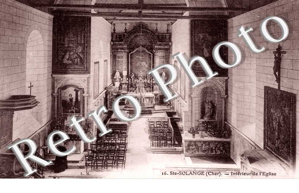 interieur de l'eglise
