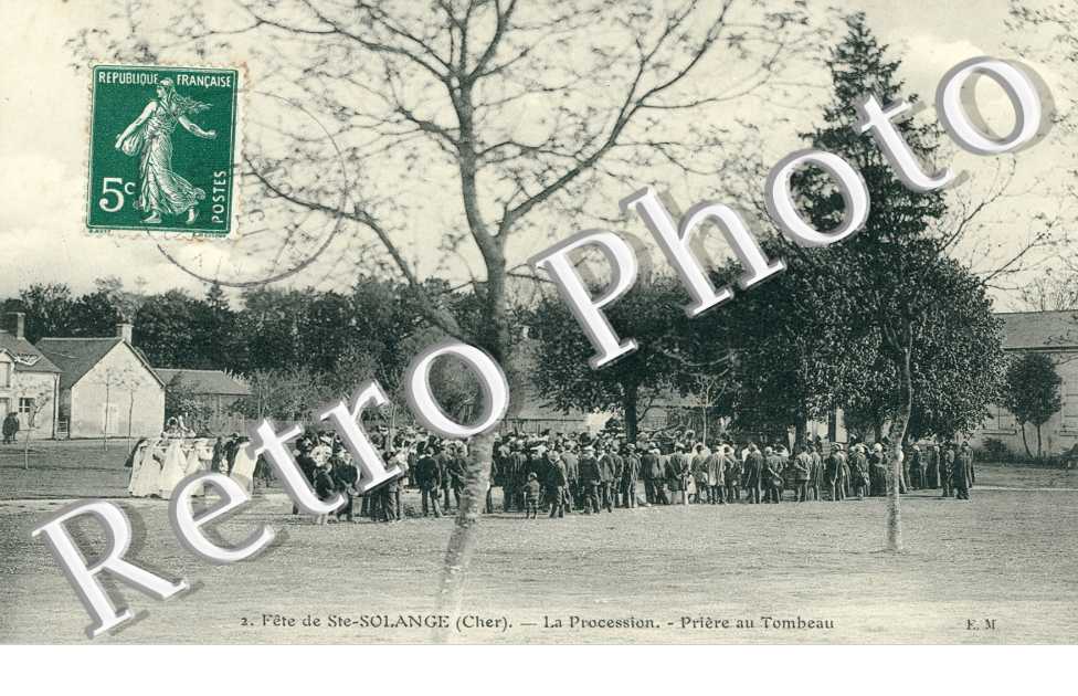 Le Pelerinage, Procession priere au Tombeau