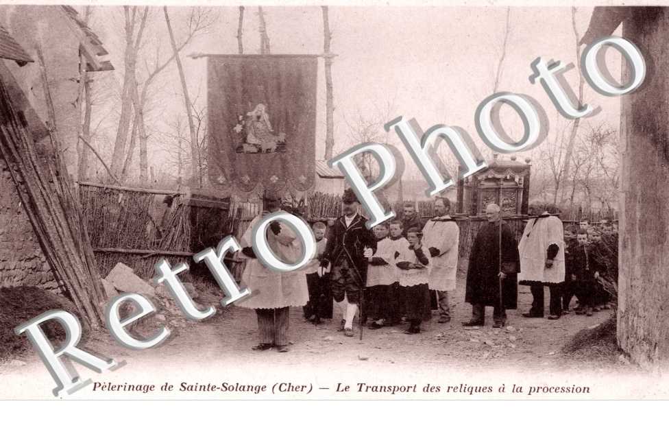 Pelerinage, Transport des reliques a la procession