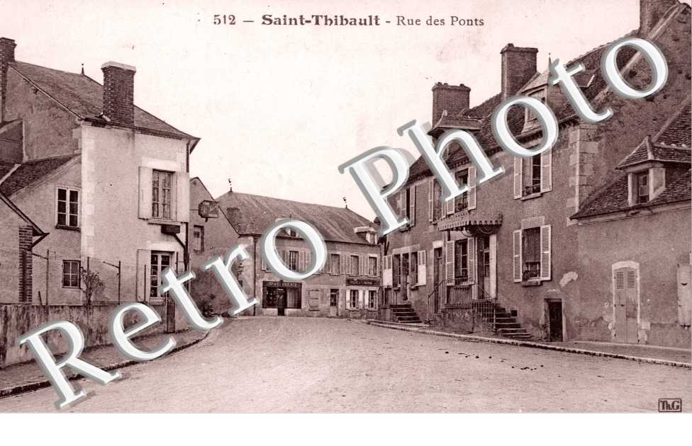 Saint-Thibault -  Rue des Ponts