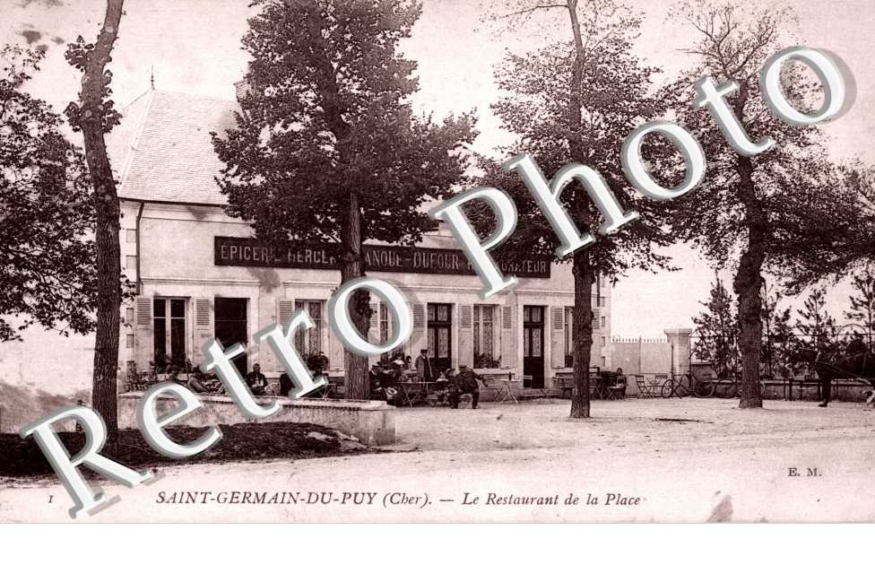 Le restaurant de la place