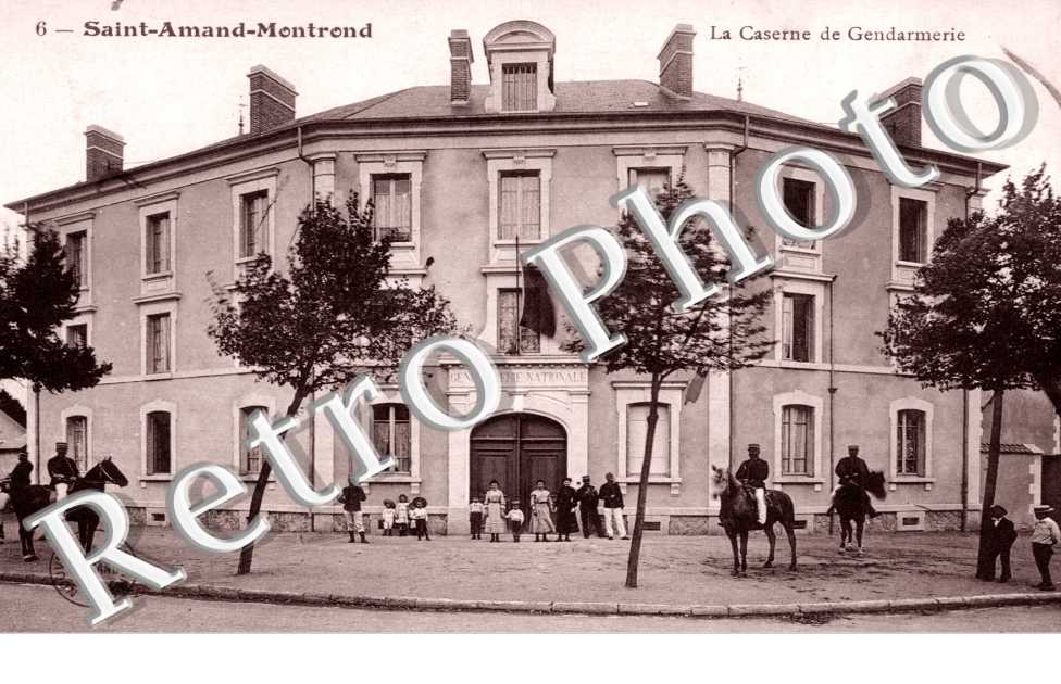 la Caserne de Gendarmerie