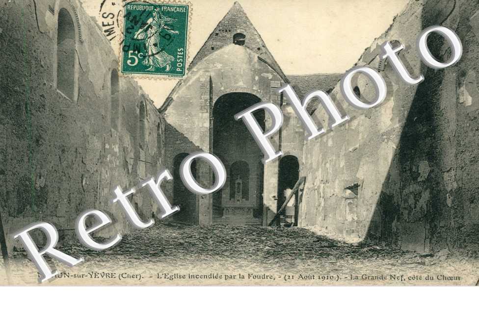 Eglise incendiee par la foudre