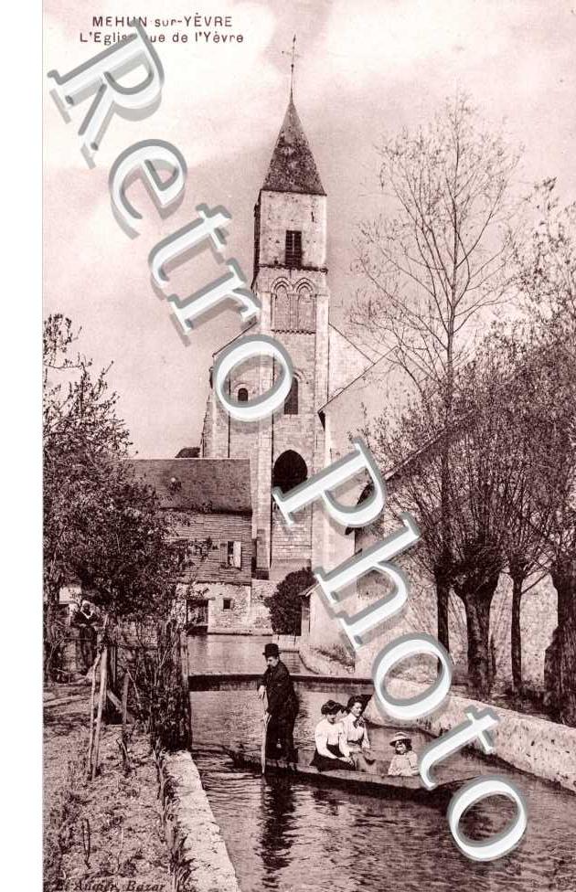 L'Eglise et Vue de l'Yevre