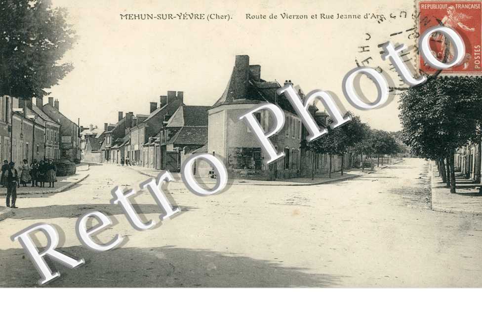 Rue Jeanne d'Arc et Route de Vierzon