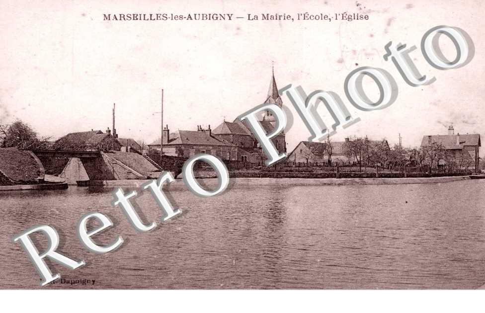 La Mairie, l'Ecole l'Eglise