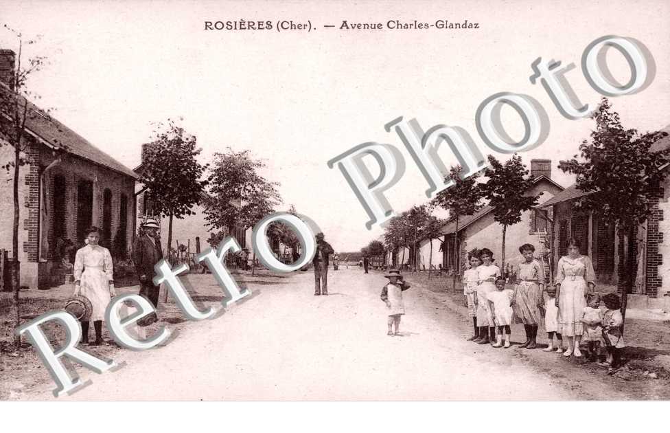 ROSIERES avenue Charles Glandaz